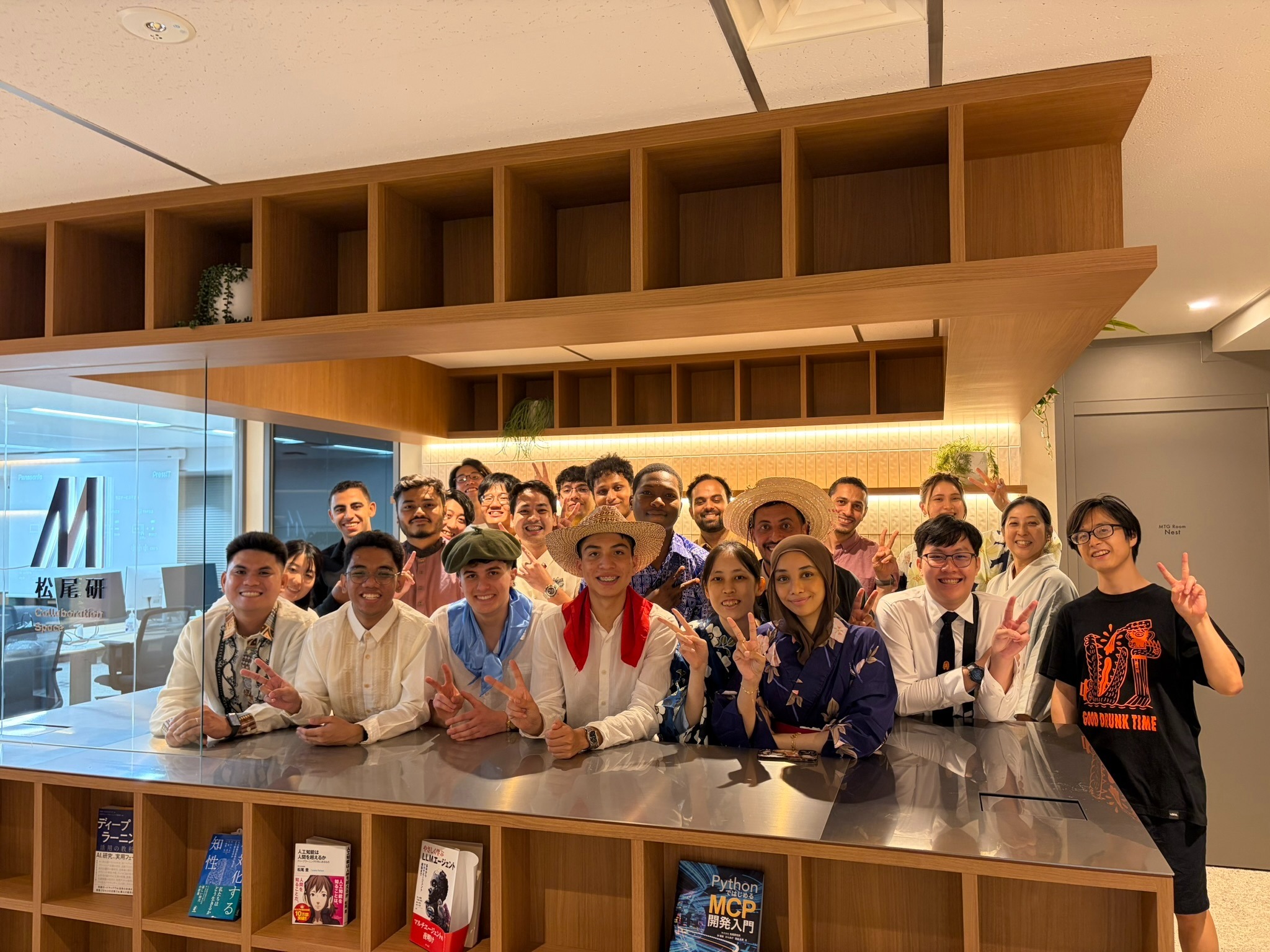気導術 研究コース No.19 ビデオ GCI World優秀生日本視察 - 東京大学松尾・岩澤研究室（松尾研